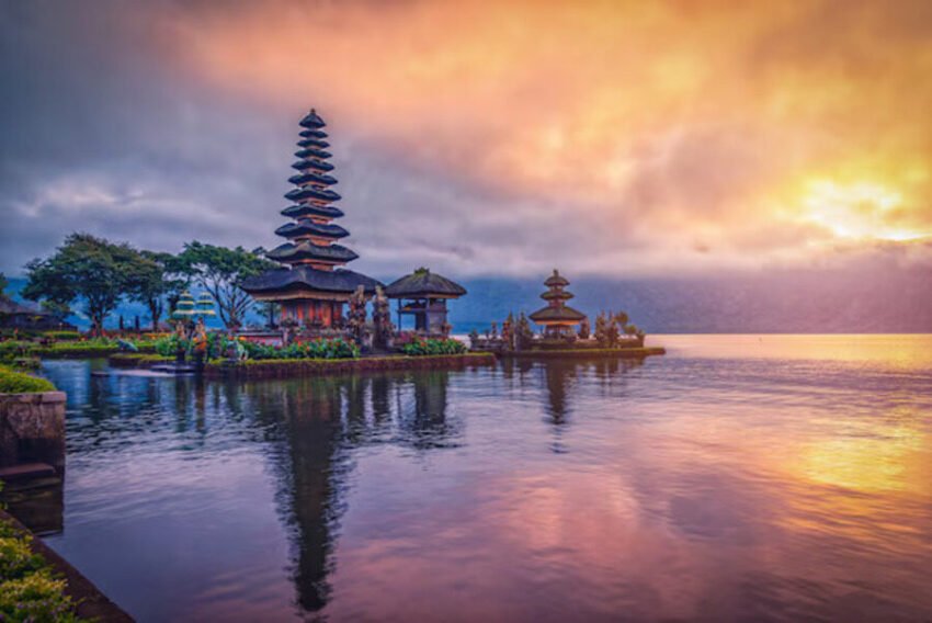 Bali
Travel 